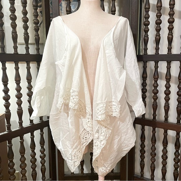 GARY GRAHAM White Cotton Lace Handkerchief Batwing Oversized Boho Fairy Top - Picture 2 of 10